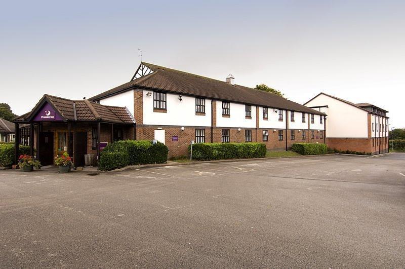 Premier Inn Wirral - 헤즈월 외부 사진