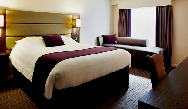 Premier Inn Wirral - 헤즈월 외부 사진
